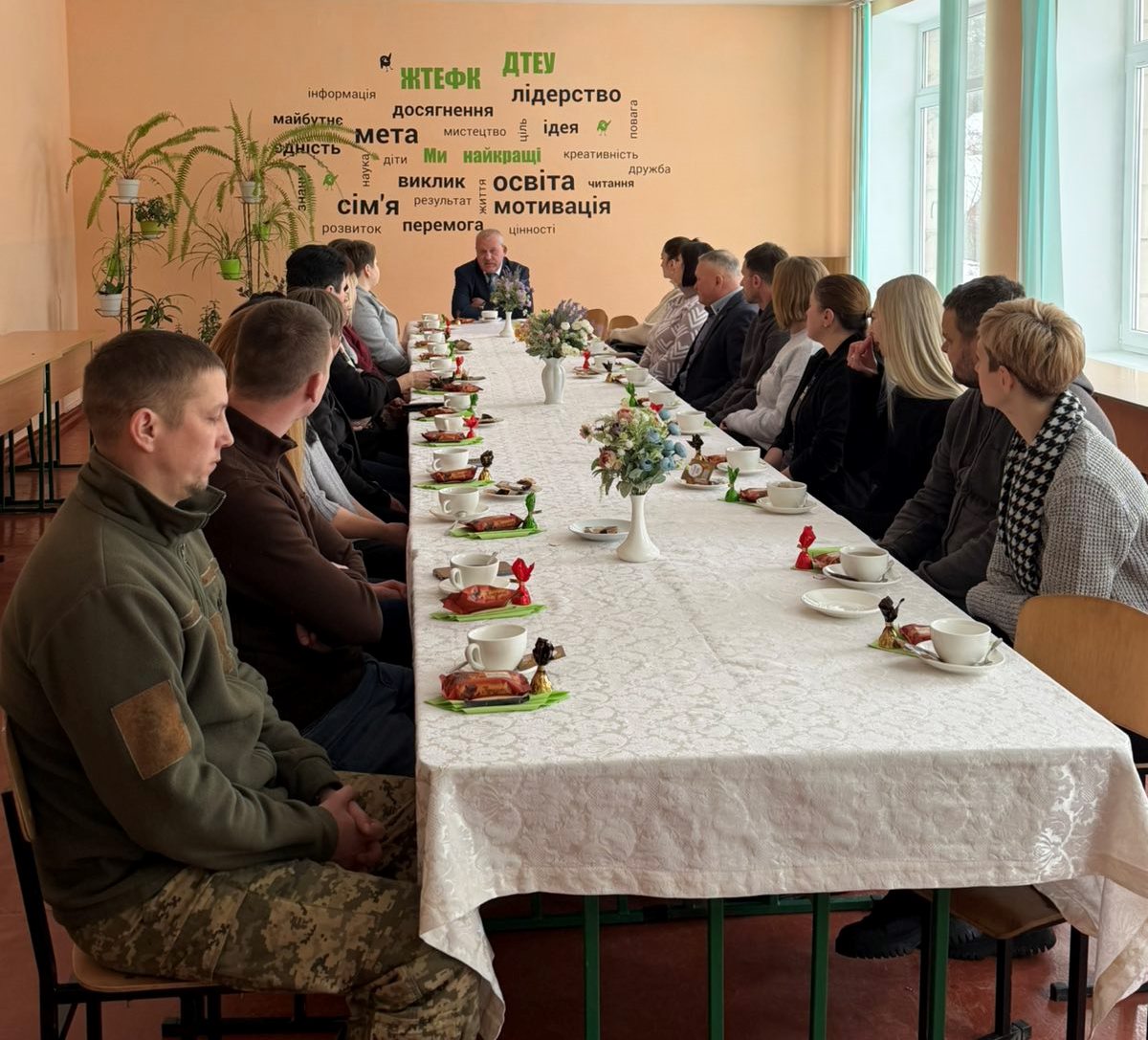 Зустріч батьків з директором коледжу у форматі «Чай/кава»